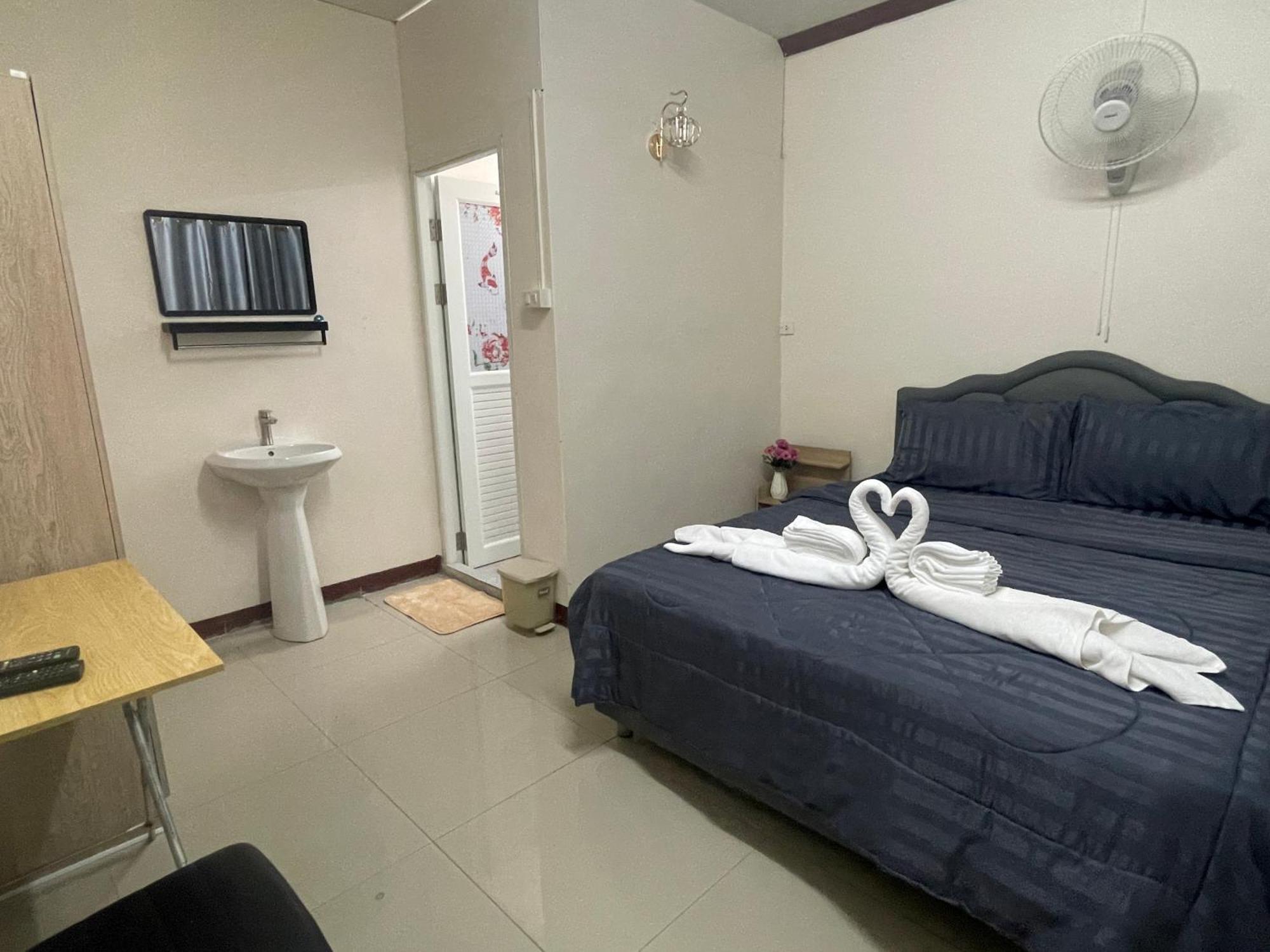 2B Cozy Hostel ตรัง Exteriér fotografie