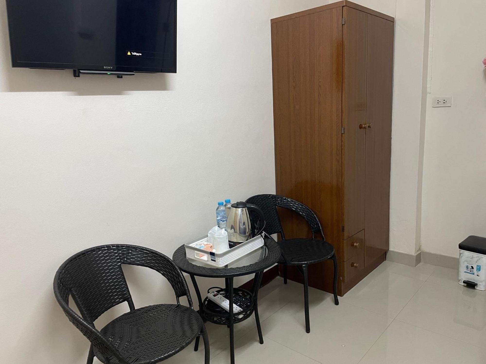 2B Cozy Hostel ตรัง Exteriér fotografie